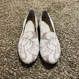 VGUC Rothy’s Petal Grey Loafer Size 11.5